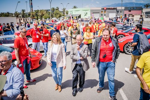 Ferrari Western Tour trae a Roquetas la mítica escudería italiana