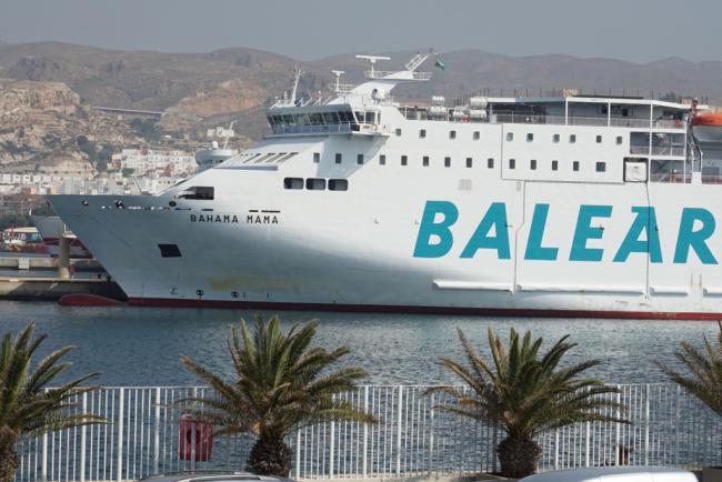 Baleària refuerza la línea Almería-Nador