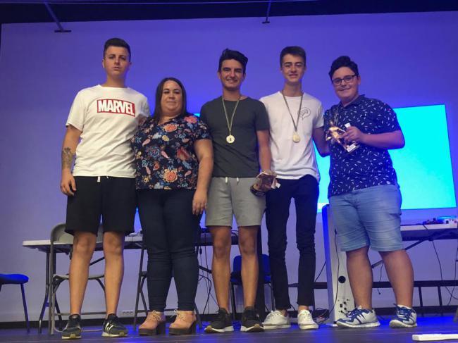 Jóvenes nijareños participan en el Torneo Fifa 2019