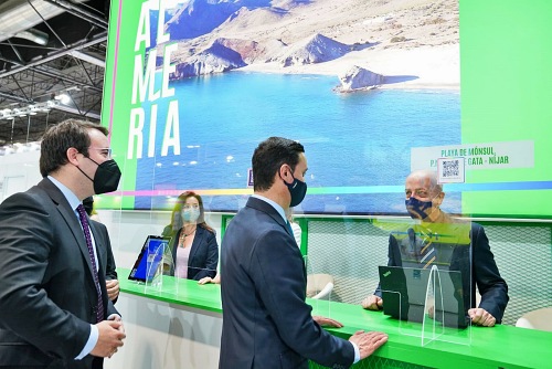 ‘Costa de Almería’ deslumbra en FITUR como destino de calidad y experiencias