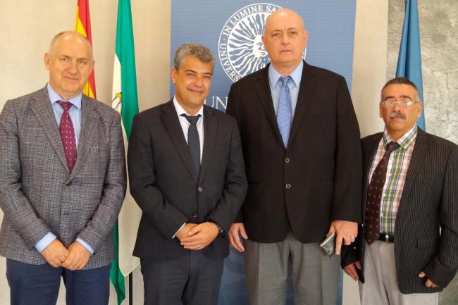 Convenio entre la UAL y la Universidad de Ciencias Médicas de Cienfuegos