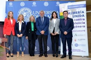 Almería Unida contra la Violencia de Género se consolida en su lucha
 