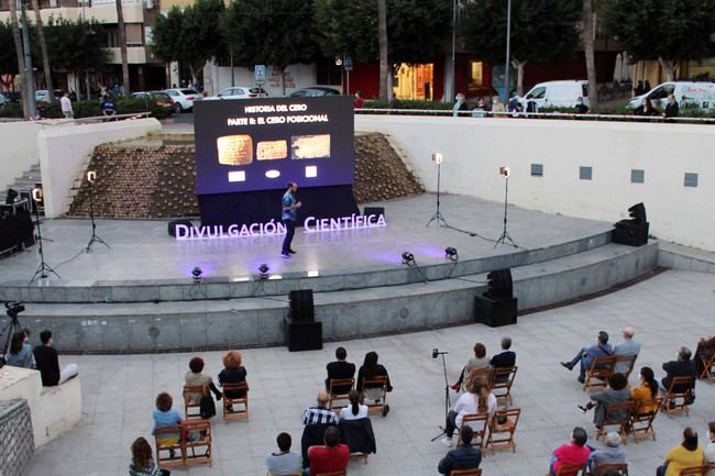 Nace el Premio de Divulgación Científica de la UAL y el Consejo Social