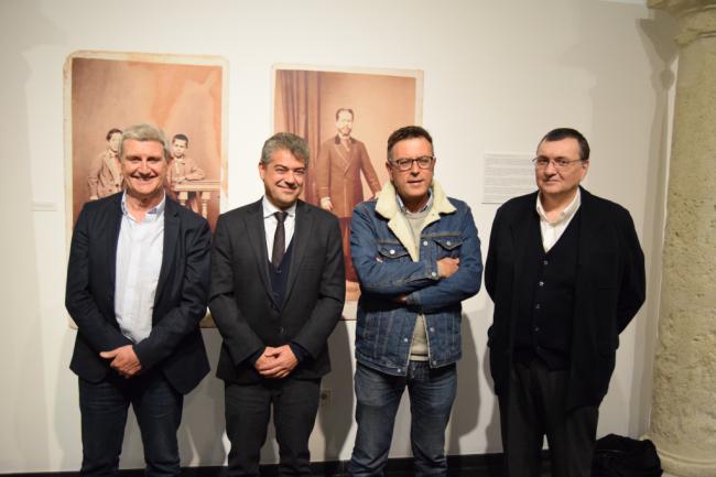 La UAL presenta la ‘obra referente’ sobre el origen de fotógrafos y retratistas en Almería