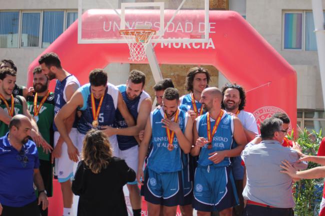 La UAL abre medallero en los CEU 2019 con un doblete de bronce en Baloncesto 3x3