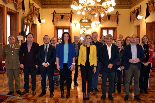 Cerca de 40 centros educativos participan en la II Feria de la Ciencia de Almería