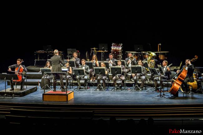 La orquesta de la UAL ofrece su primer concierto del año con piezas de Gulda y Falla