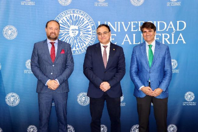 La Universidad de Almería tendrá un CADE de Andalucía Emprende