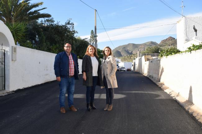 El Ayuntamiento de Níjar acomete la mejora del entorno urbano de Campohermoso