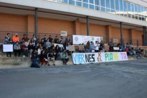 Estudiantes de la UAL alzan la voz contra el cambio climático