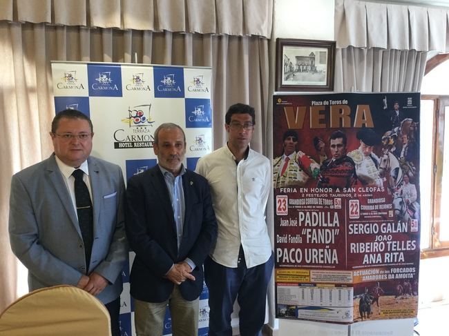 Vera presenta el cartel taurino de la Feria de San Cleofás