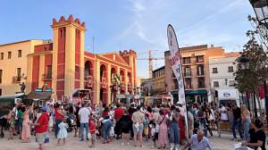 El Festival Food Truck llena la Plaza de la Constitución de Berja