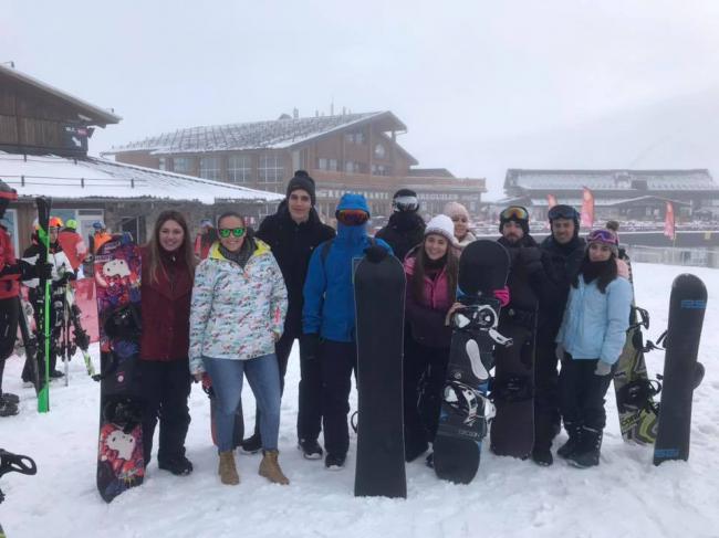 El Fin De Semana Blanco En Sierra Nevada para jóvenes de Vícar