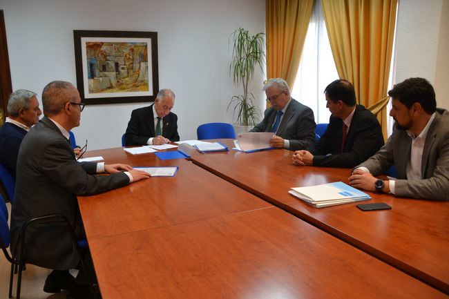 Roquetas camina ya hacia el suministro del 100% de agua desalada