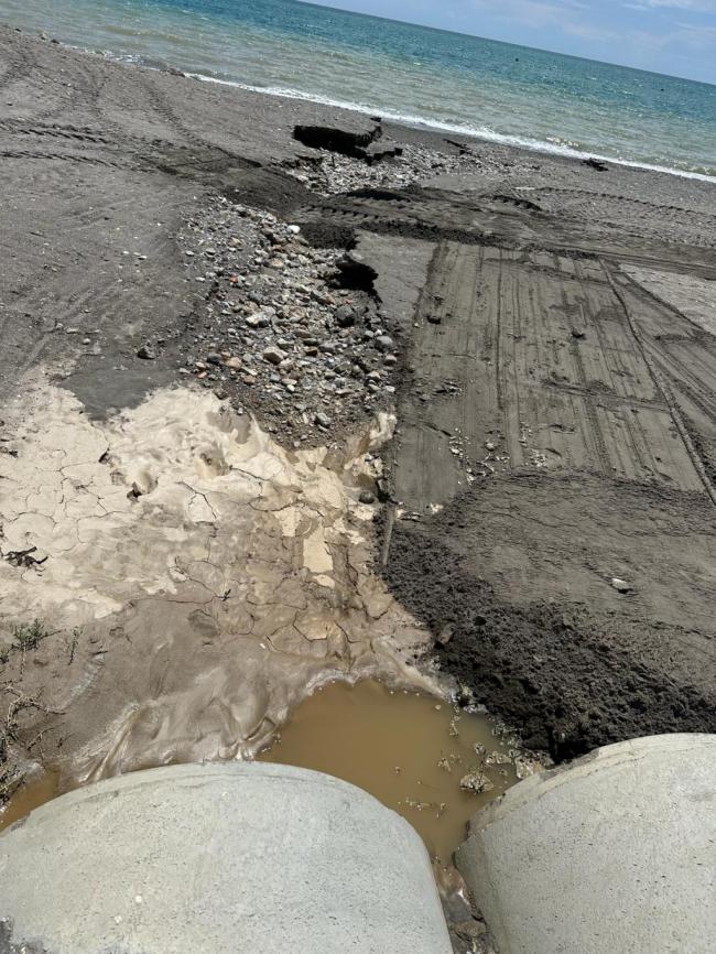 Sánchez Teruel urge a actuar sobre los aliviaderos en las playas