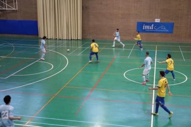 La fiesta del Poli Ejido, aguada por el CD Victoria Kent en la lluvia de goles de la segunda parte (4-5)