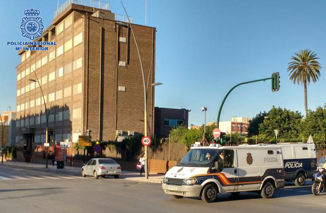 Detenidos menores tutelados en Almería por cometer robos con violencia