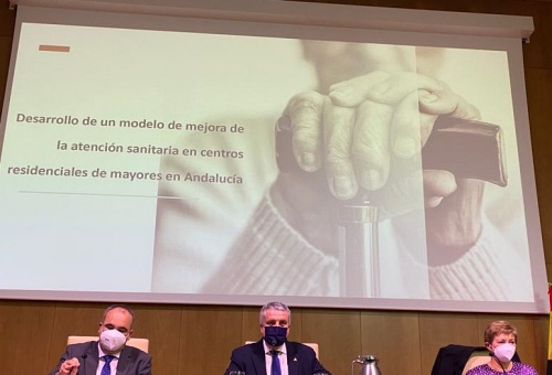 Salud presenta el nuevo modelo de seguimiento en residencias de mayores