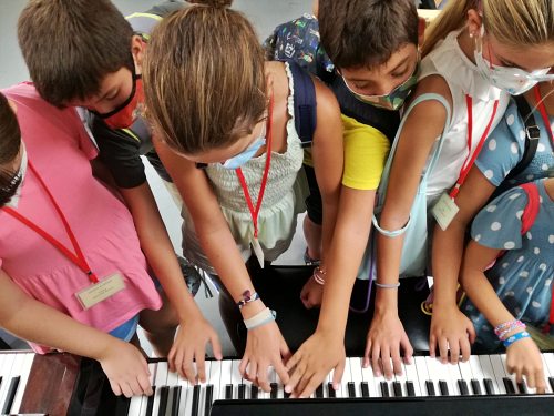 Finaliza el curso de iniciación a la música de la Fundación Barenboim-Said en Almería