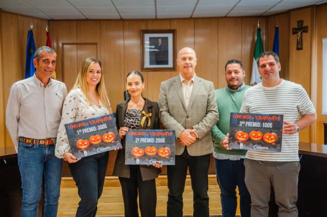 Descubre los escaparates premiados en Halloween 2024 en Roquetas de Mar