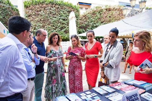 La gamba roja de Almería protagoniza la Feria del Mediodía