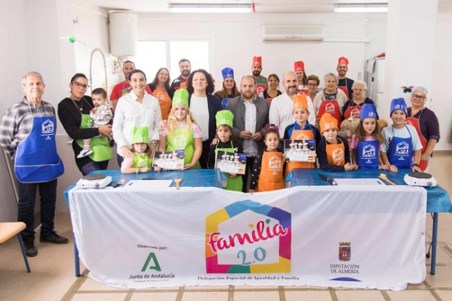 Diputación celebra en Fondón un nuevo taller de ‘Gastroconciencia’ en familia