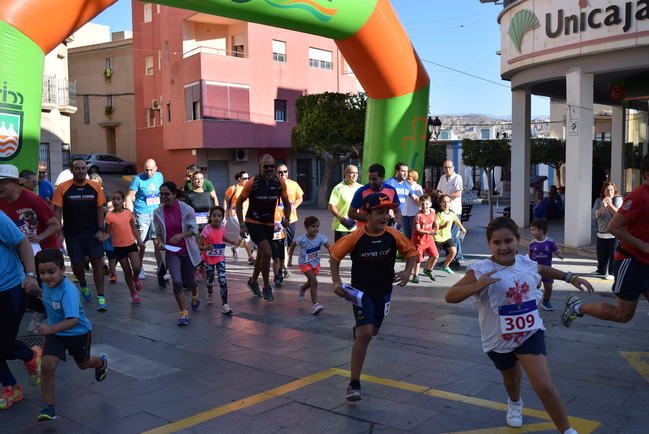 Gran participación en la Carrera Urbana de Orientación Familiar de la Feria de Gádor