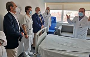 Torrecárdenas recibe al presidente del Colegio de Médicos de Almería