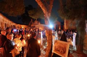 Visita nocturna al antiguo Cementerio de Vera