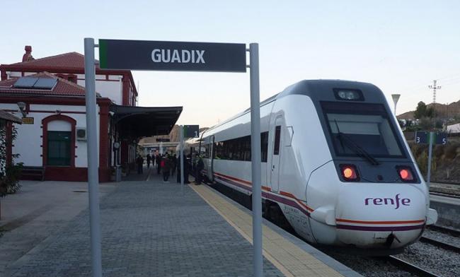 Comarca de Guadix por el Tren denuncia la situación de la línea Almería-Granada-Sevilla