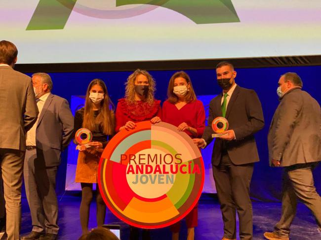 El IAJ premia a Laura Diepstraten y a la empresa EcoInver en los 25º Premios Andalucía Joven