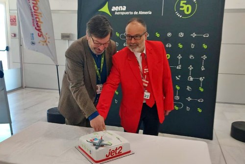 El Aeropuerto de Almería celebra los cinco años de Jet2 en sus instalaciones