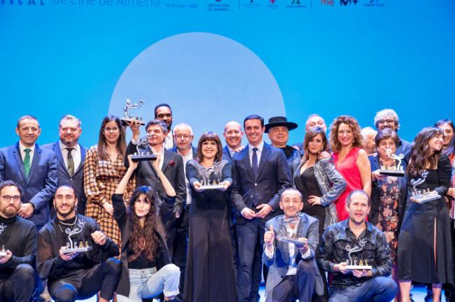 Loles León ilumina la Gala de ‘Almería en corto’ de FICAL, donde también se premia a ‘La Unidad’