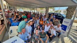 Manuel Cortés avanza en Guainos la instalación de un parque en la playa