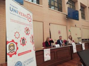 El IAM favorece el emprendimiento de las universitarias almerienses