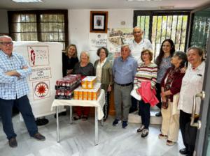 Generosa donación de azúcar y tomate al Banco de Alimentos