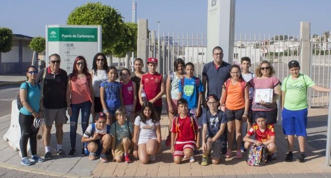 Por quinto año consecutivo los alumnos de 6º de primaria de Carboneras conocen el Puerto Pesquero