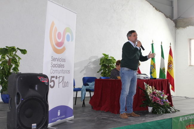 Un centenar de cuidadores en el XI Encuentro Comarcal de ‘Río Naciomiento’