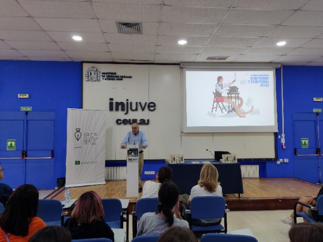 32 jóvenes andaluces para su Escuela de Jóvenes Escritoras y Escritores