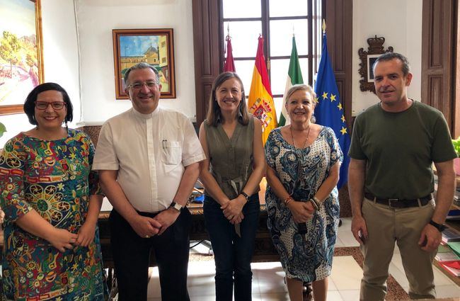 El Obispo de Getafe, el huercalense Monseñor Ginés García Beltrán, visita al nuevo Equipo de Gobierno