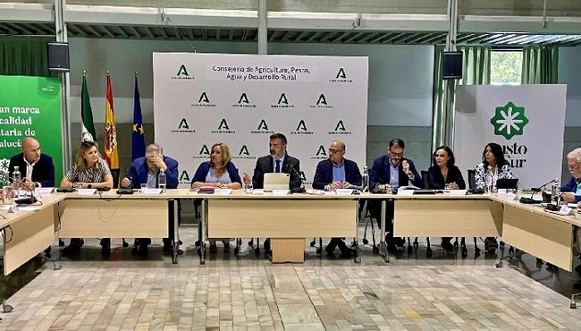 Mesa de Interlocución Agraria aborda convocatorias de ayudas y relevo generacional en el campo