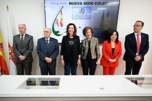  La alcaldesa destaca la labor de los graduados sociales en la inauguración de su nueva sede