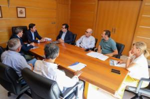 Reunión de trabajo en El Ejido para analizar proyectos de mejora de calles y carreteras