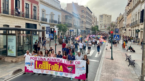 Almería se reivindica orgullosa de su diversidad LGTBi+