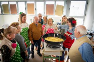 Roquetas de Mar celebra el Día de Andalucía con gran participación