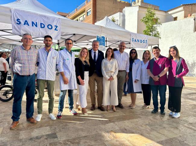 Numerosas mediciones de la salud de los ciudadanos en Albox con 'La carpa de la salud'