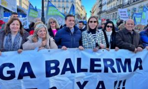 El presidente de la Diputación se suma a la manifestación en Madrid de los balermeros