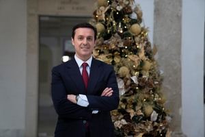 El presidente de Diputación desea una Feliz Navidad desde el Hospital Provincial