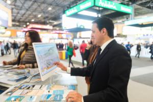 Costa de Almería seduce en FITUR con una oferta basada en experiencias