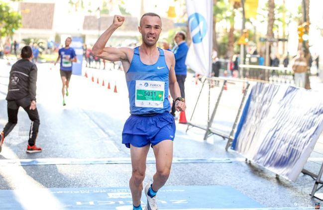 El ejidense Jonathan Aguilera, cuarto en el X Zurich Maratón de Málaga